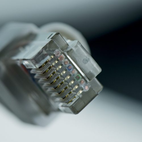Jak zaopatrzyć firmę budowlaną przez internet?