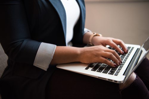 Reklama strony internetowej: Jak zwiększyć widoczność swojej strony w wyszukiwarkach internetowych?